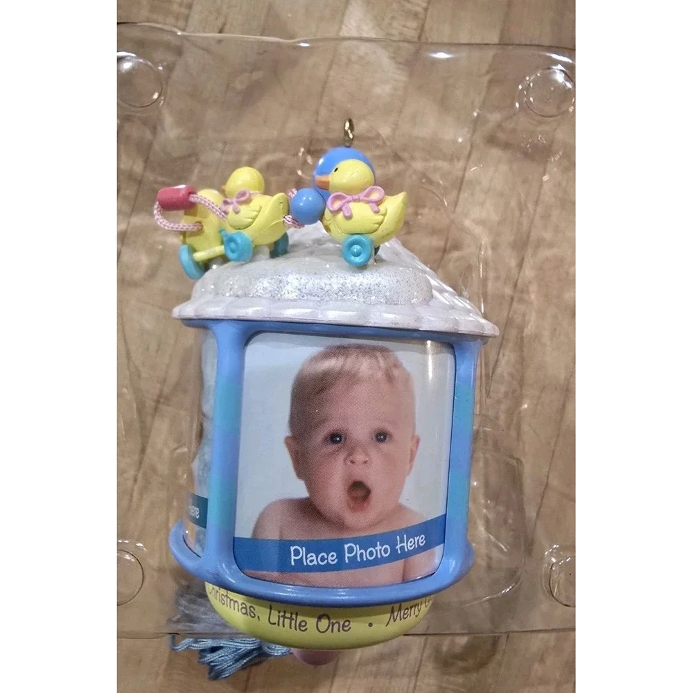 New VTG 2003‎ Heirloom Collection Christmas Ornament Photo Lantern Style Ducks